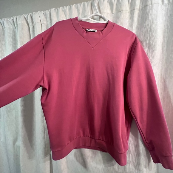 Pink sweatshirt - Picture 2 of 2